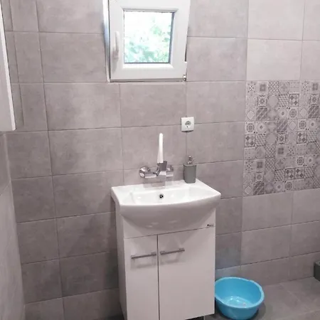 бриз 1